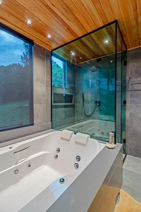 Apartamento Alto Padrao Com Jacuzzi, Lareira E Cachoeira Exclusiva *